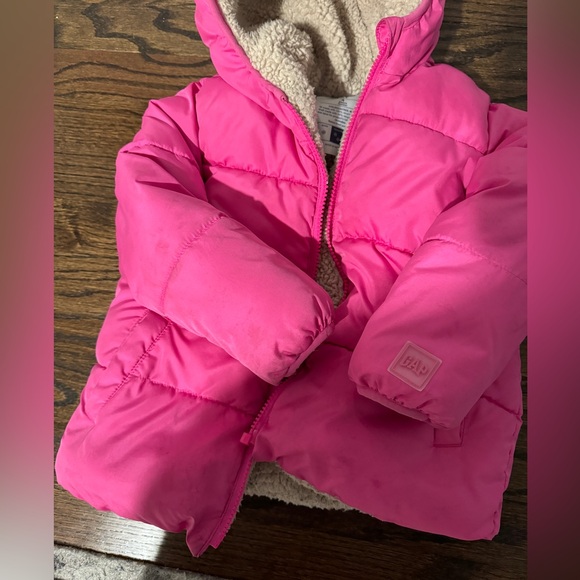 Gap fleece lined winter coat size 4 toddler - Picture 3 of 4